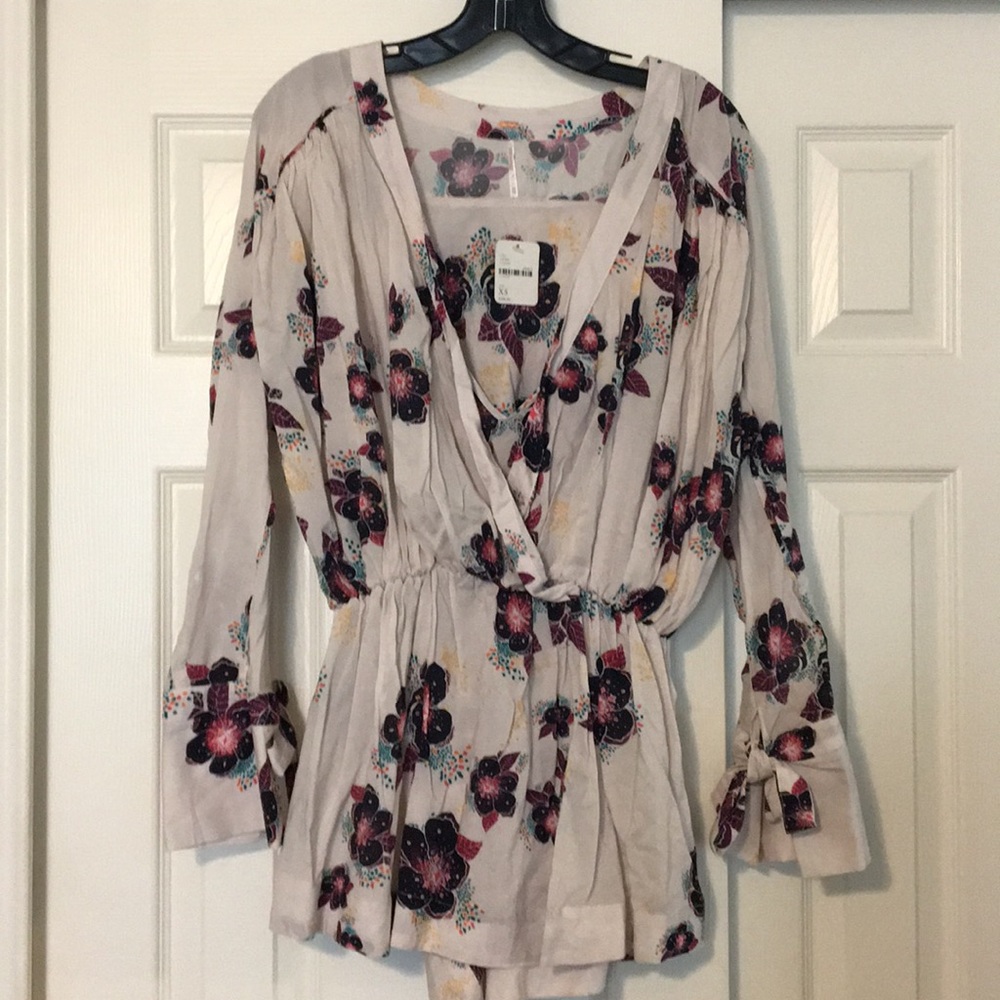 ✨Floral Free People Tunic ✨